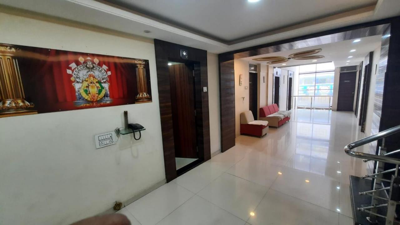 Hotel Royal Treat Kolhapur Exterior foto